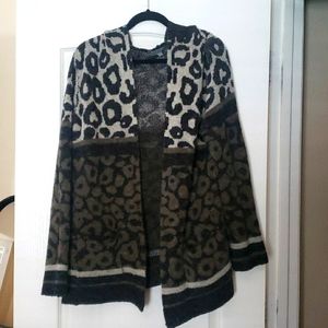 Hooded cardigan size lrg